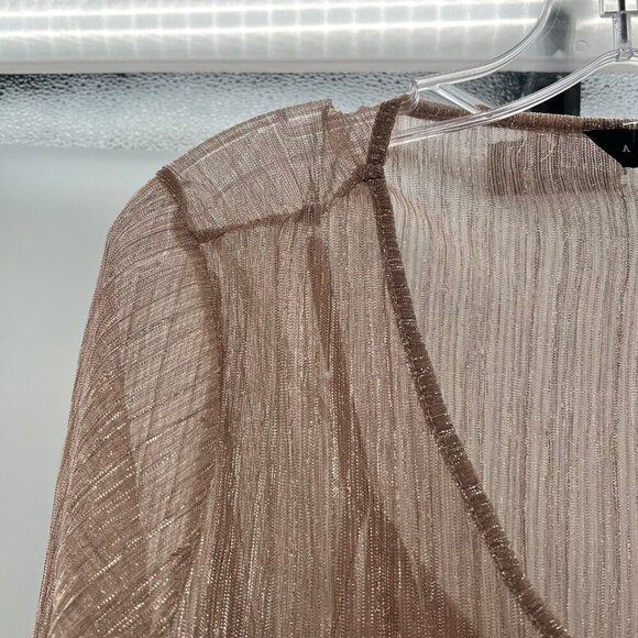 ADIVA Women's Layered V-Neck Blush Metallic Top Size Medium - Picture 3 of 9